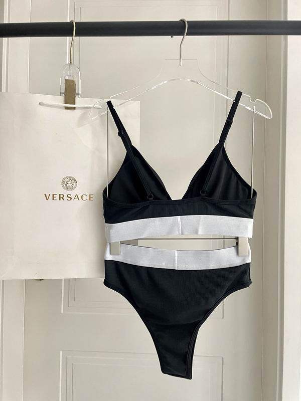 Versace S-XL 111 (2)